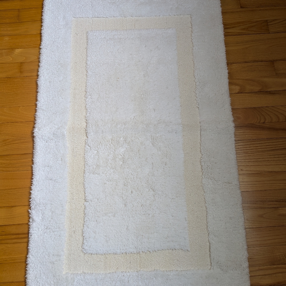 Bath Mat Non Skid 100% Cotton Pile Rug White 34"x 20.5" Wamsutta Bed Bath Beyond